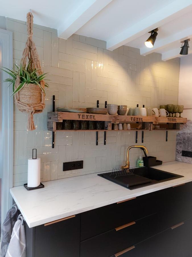 Bed and Breakfast Snurk Texel Den Burg Esterno foto